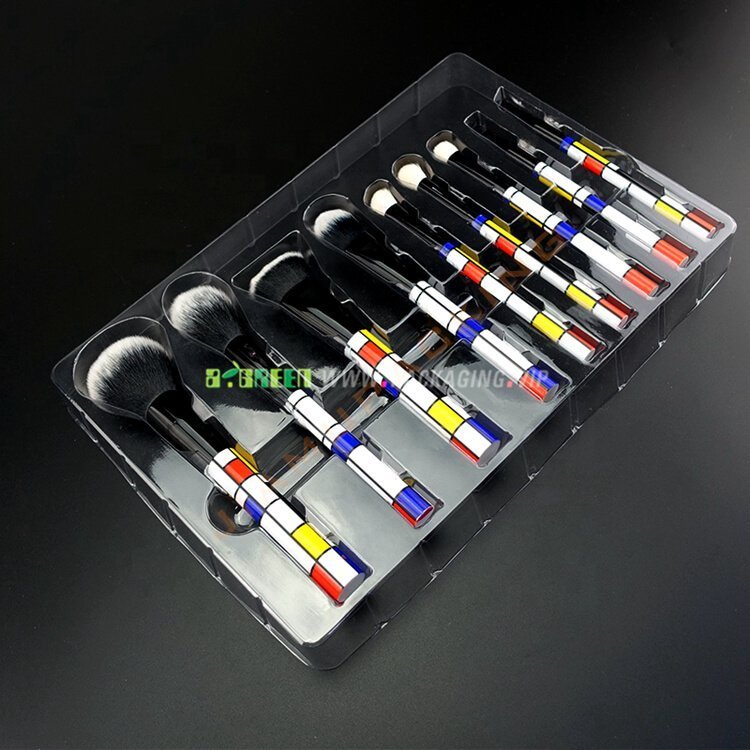 Side of the makeup brushes set blister tray